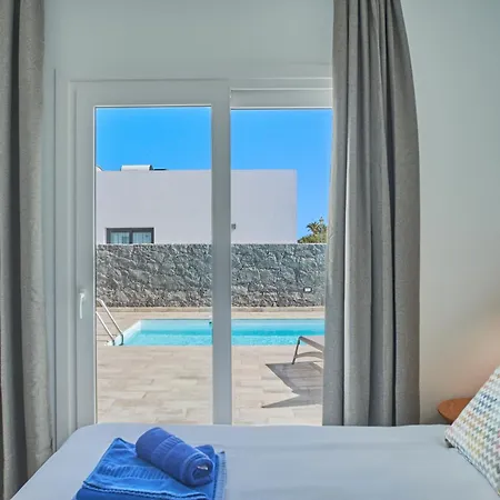 Blancazul Anaisa, A Дом отдыха Коста Бланка