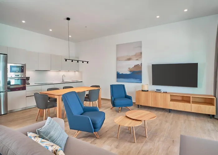 Blancazul Anaisa, A * Коста Бланка