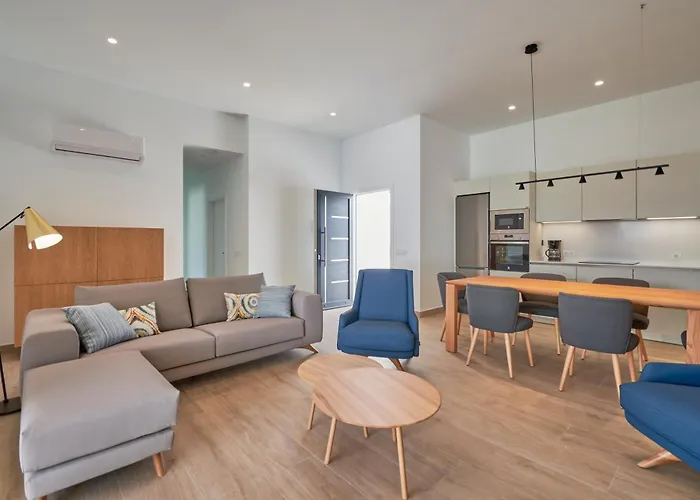 Blancazul Anaisa, A * Коста Бланка